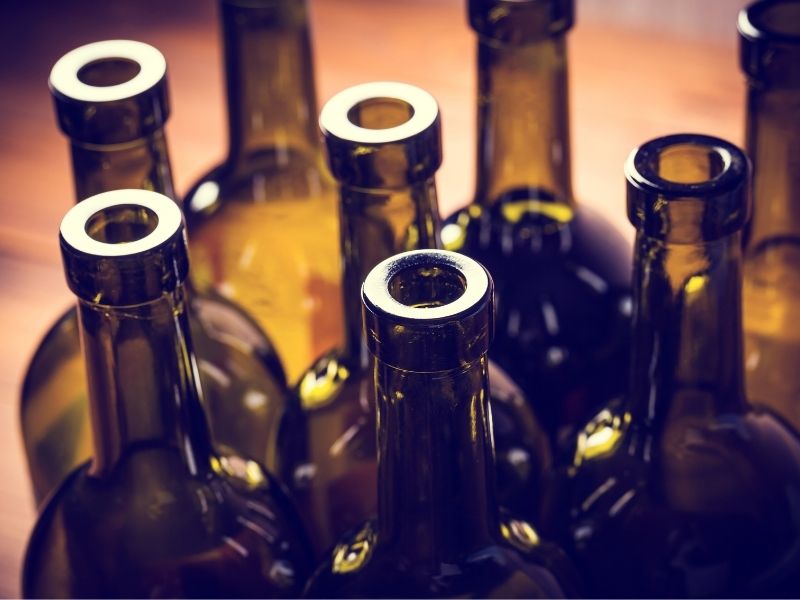 Bouteilles de vin vides : nos astuces tendance pour faire de la récup